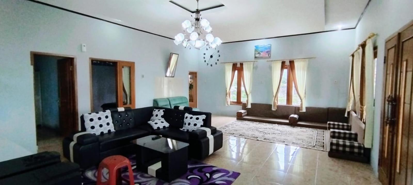 Villa Mutiara Citra Puncak Bu Eva Sampal Ngoại thất bức ảnh
