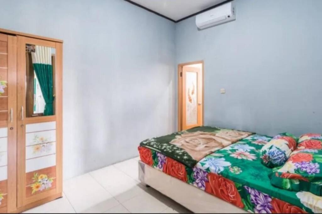 Villa Mutiara Citra Puncak Bu Eva Sampal Ngoại thất bức ảnh
