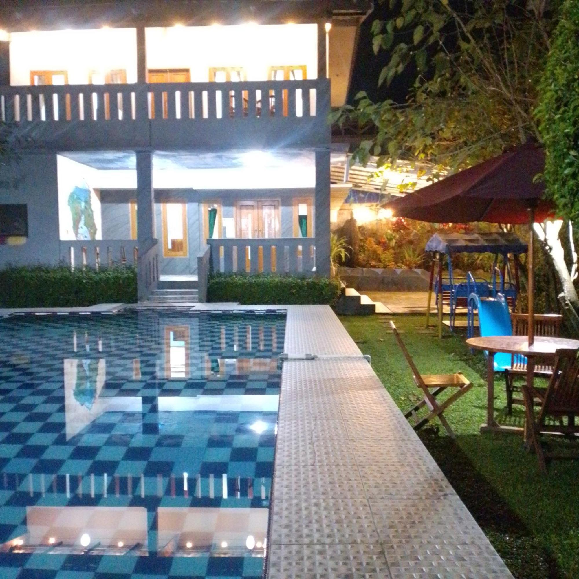 Villa Mutiara Citra Puncak Bu Eva Sampal Ngoại thất bức ảnh