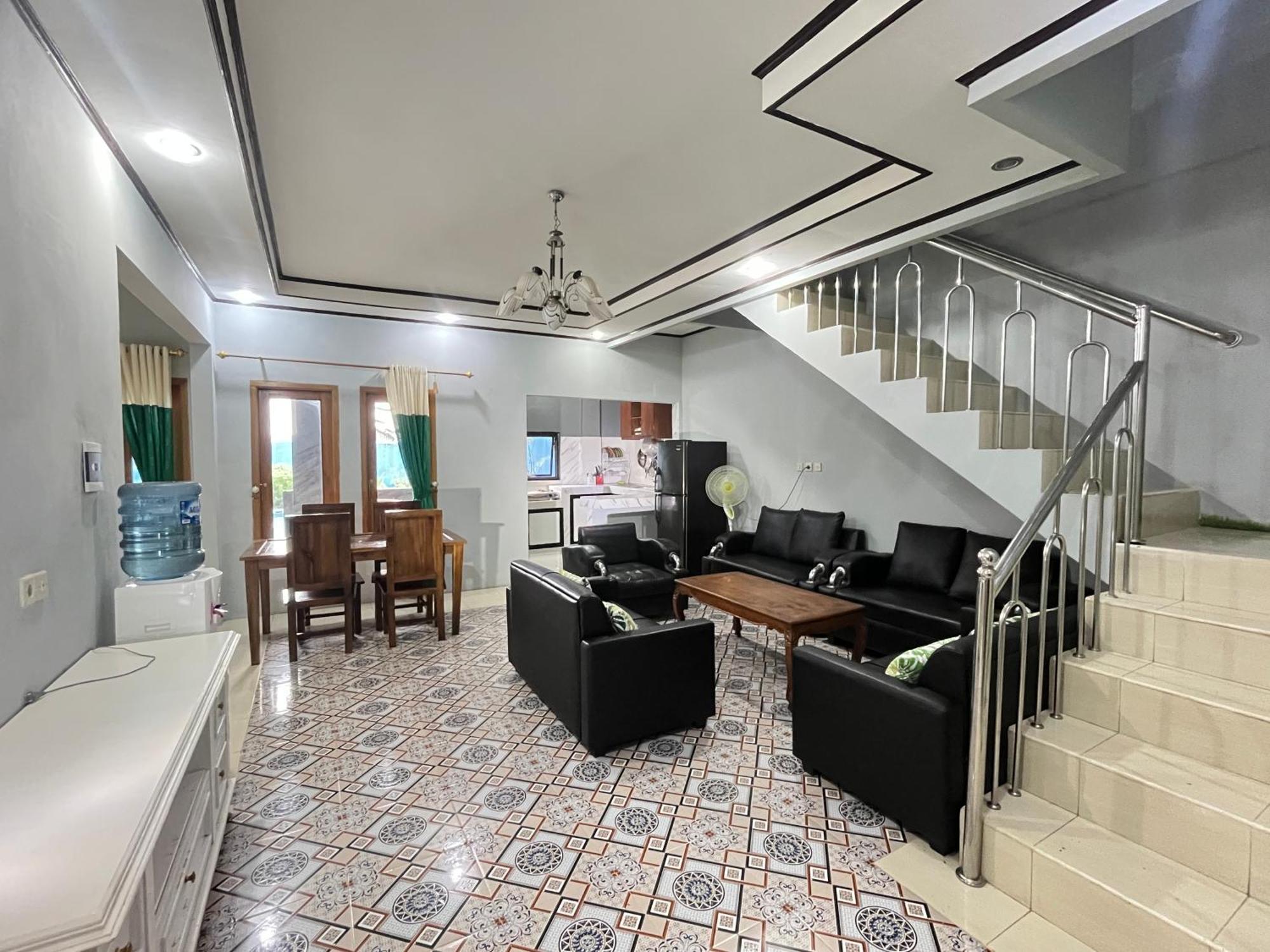 Villa Mutiara Citra Puncak Bu Eva Sampal Ngoại thất bức ảnh
